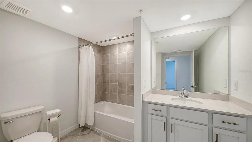 Photo of Unit 104 at 5624 SUMMIT POINTE CIRCLE