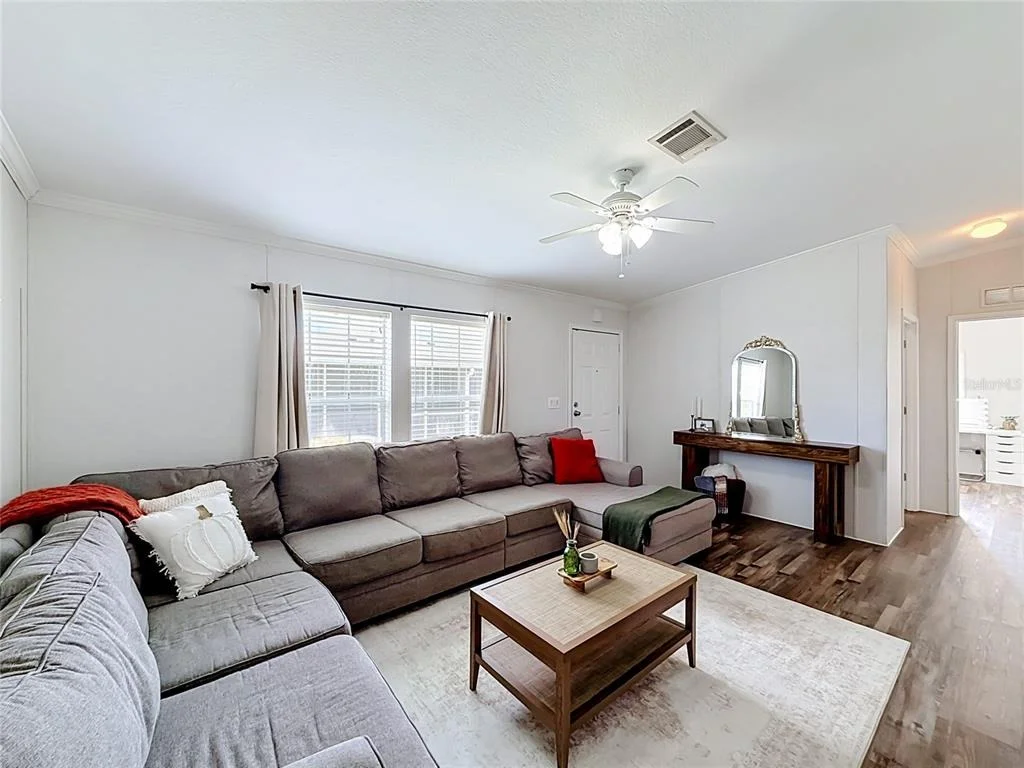 Photo of 25110 ALAMANDA DR