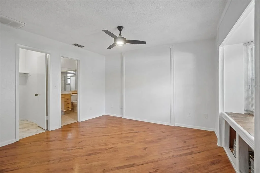 Photo of 222 LAKEVIEW DRIVE
