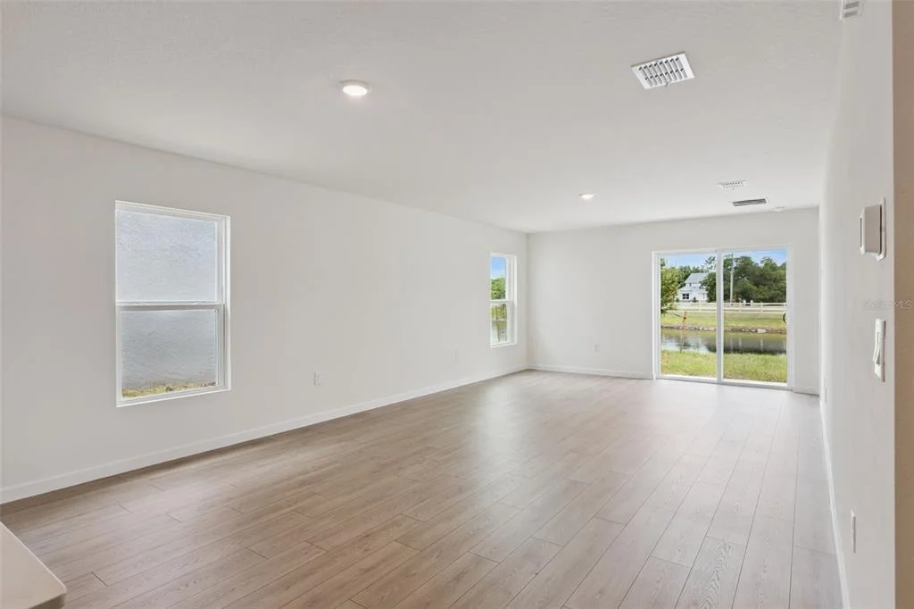 Photo of 1026 COMMONS WAY