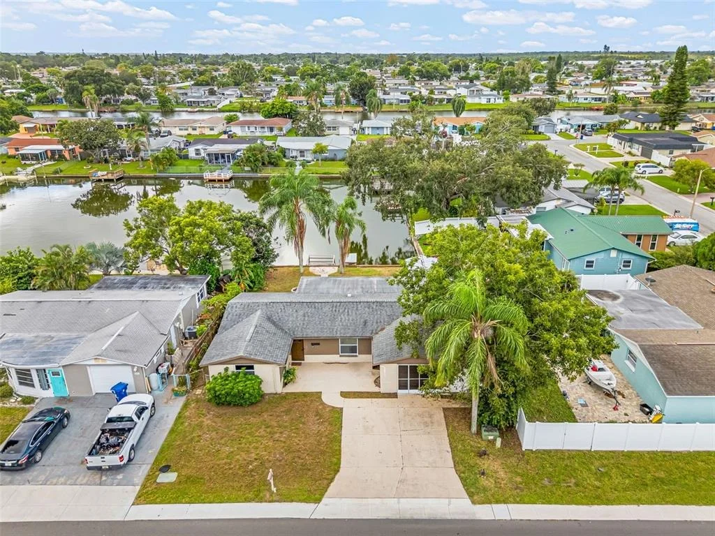 Photo of 4036 SUNRAY DRIVE