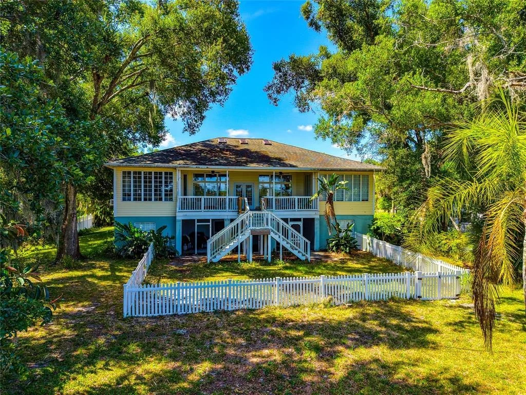 Photo of 11903 UPPER MANATEE RIVER ROAD
