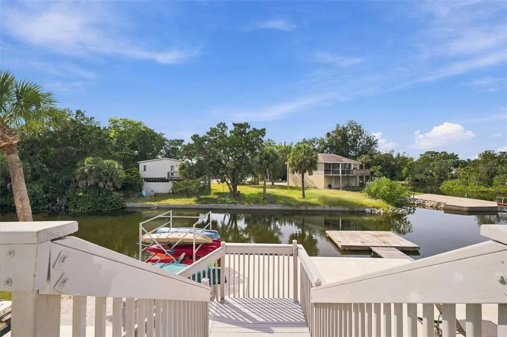 Photo of 14523 BARLOW LANE