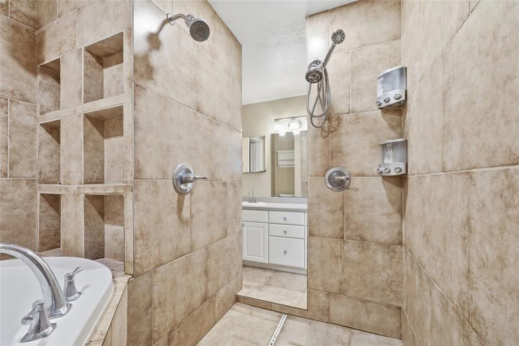 Photo of 805 LEOPARD TRAIL