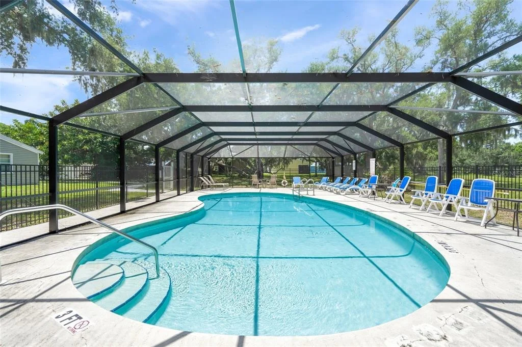Photo of 319 BEARDED OAKS CIRCLE