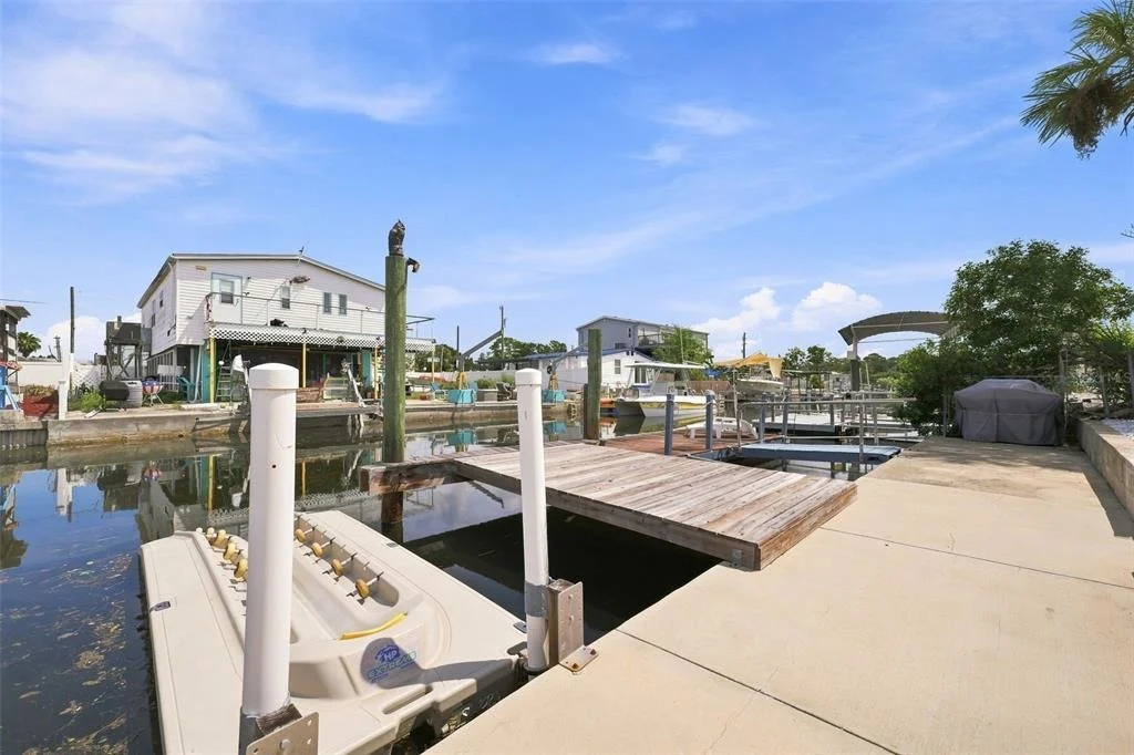 Photo of 6819 HERON LANE