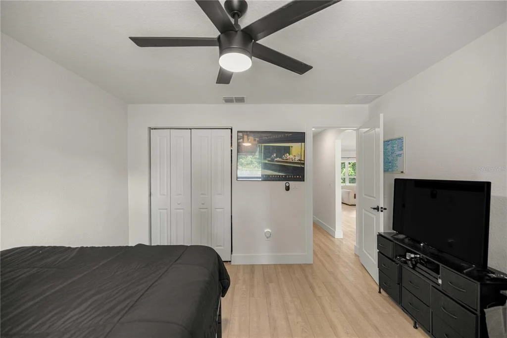 Photo of 6962 SE 124TH STREET