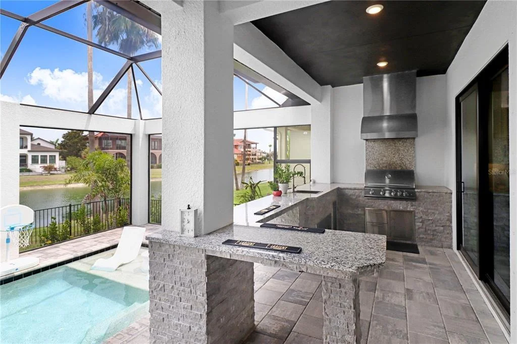 Photo of 6104 LAGOMAR LANE