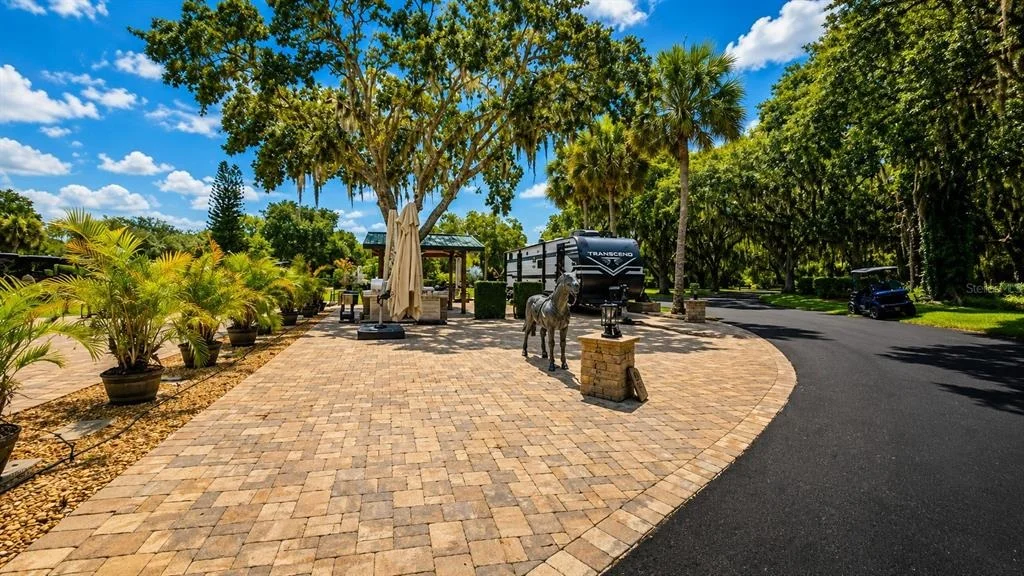 Photo of 453 WATERWAY DRIVE