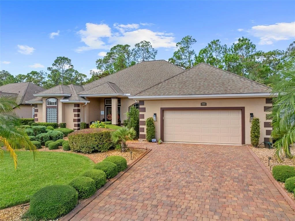 Photo of 945 STONE LAKE DRIVE