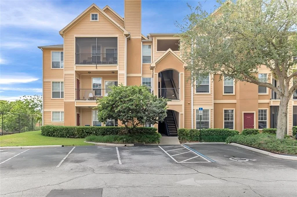 Photo of Unit 208 at 1995 ERVING CIRCLE