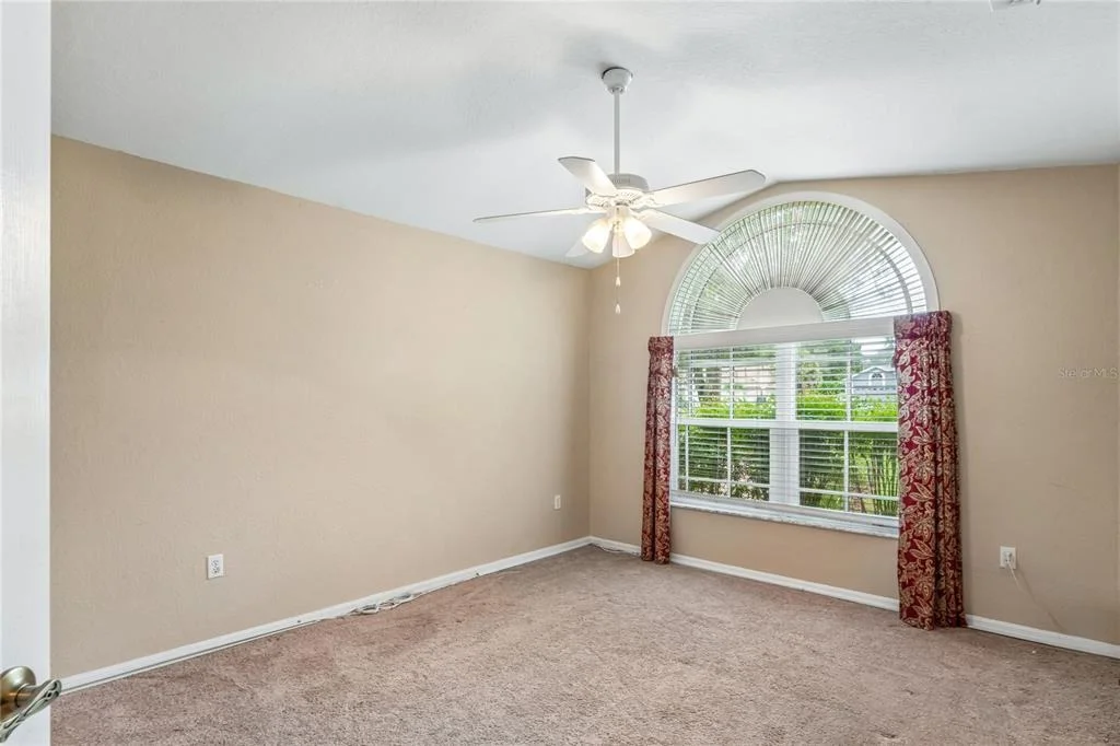 Photo of 14433 LINDEN DRIVE
