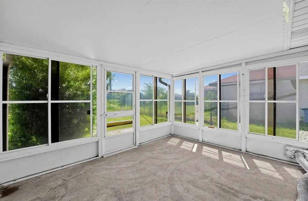 Photo of 520 CENTER ROAD