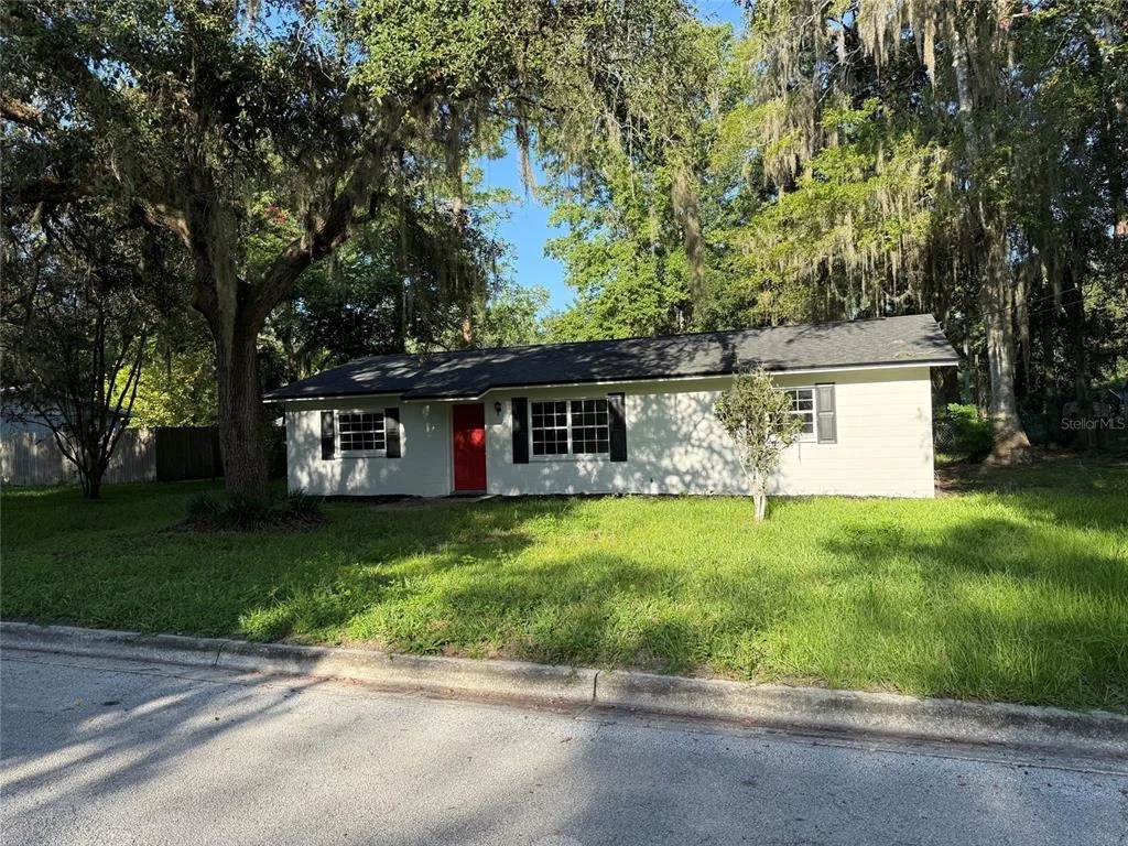 Photo of 2100 SE 50TH STREET