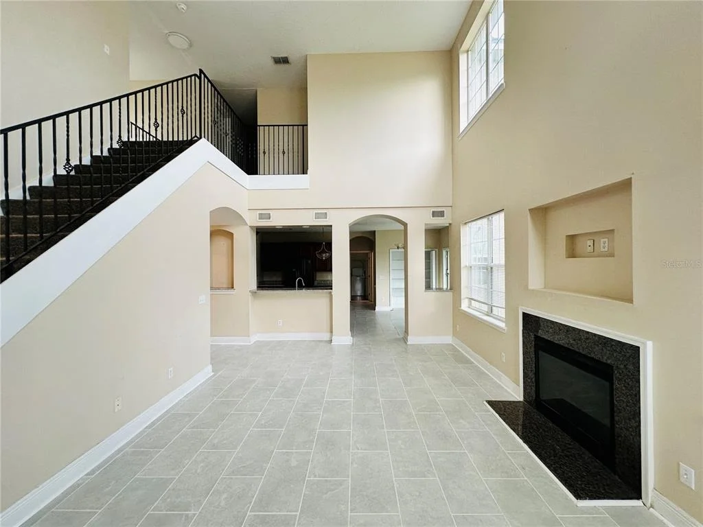 Photo of 438 PALM DRIVE