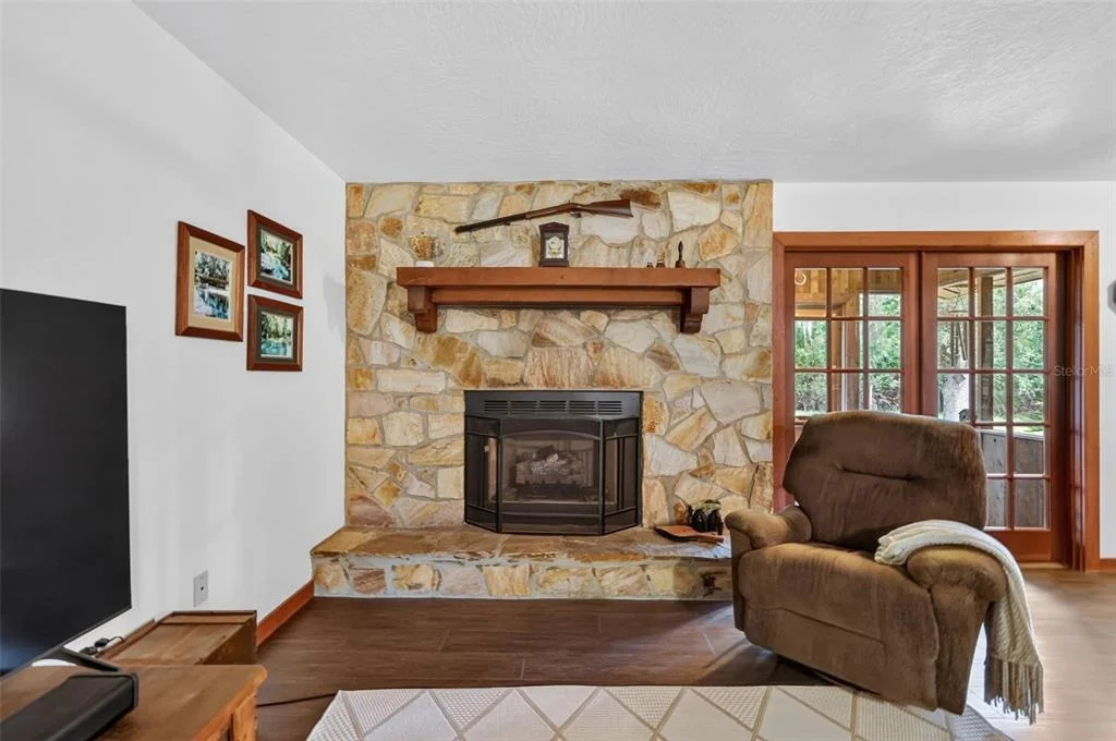Photo of 24939 OLD DEER ROAD