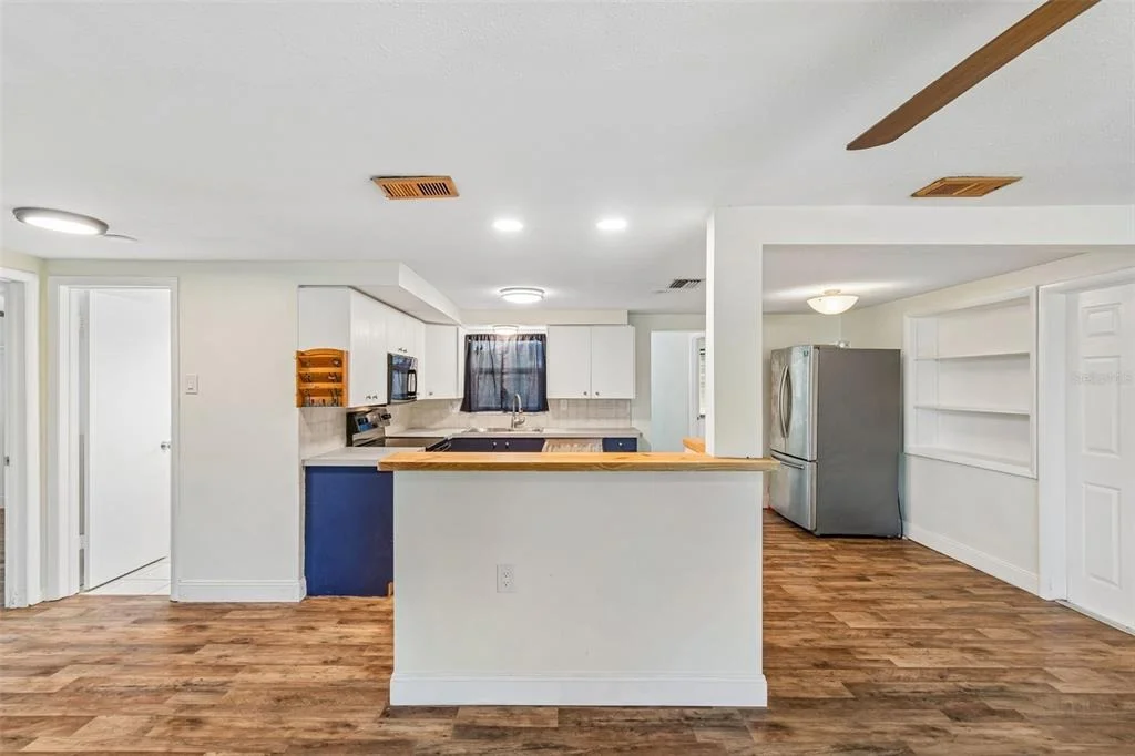 Photo of 1056 TAMARAC DRIVE