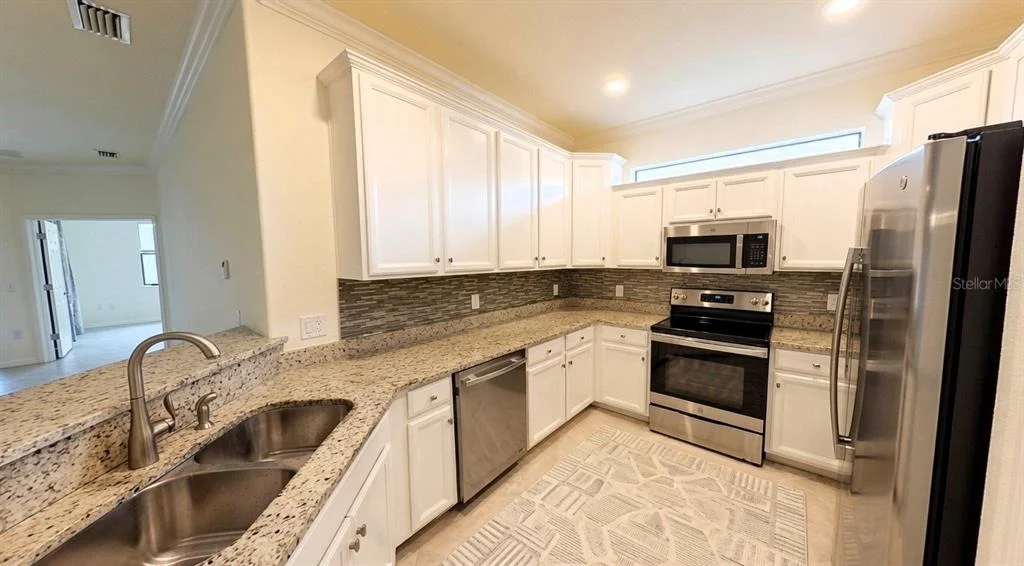 Photo of 12385 AMICA LOOP