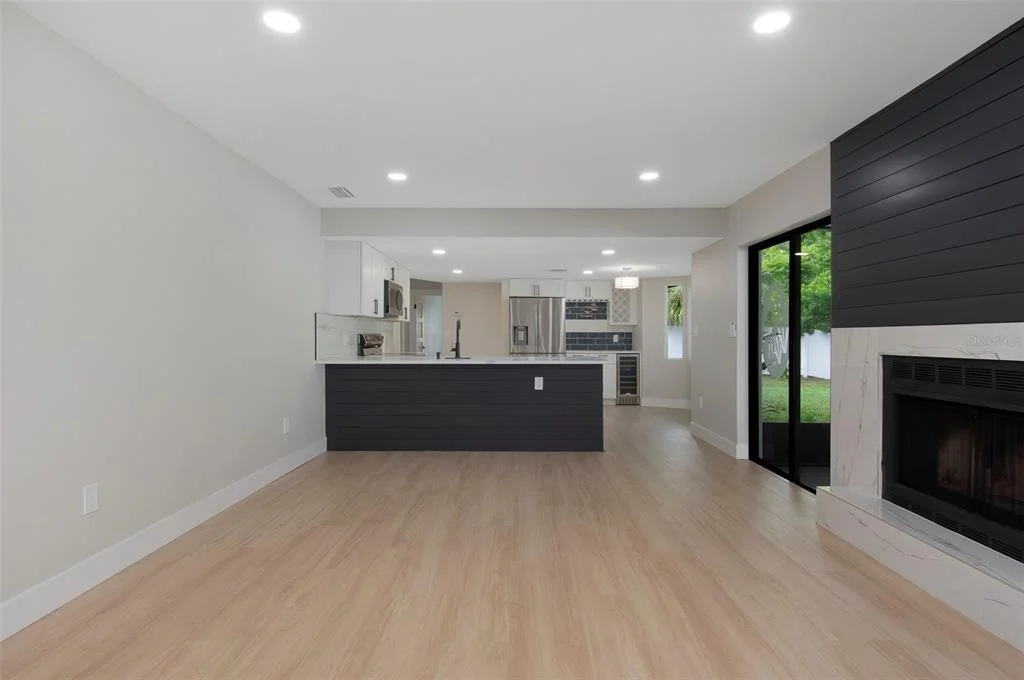 Photo of 1689 MONTEREY DRIVE