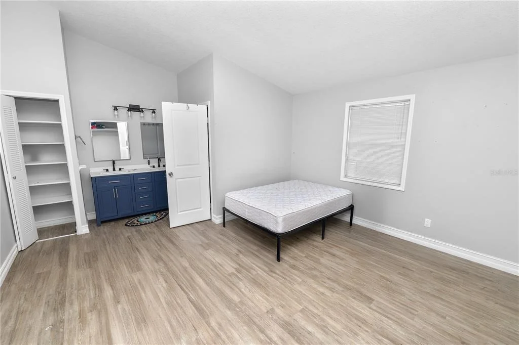 Photo of 3307 FOX RIDGE DRIVE