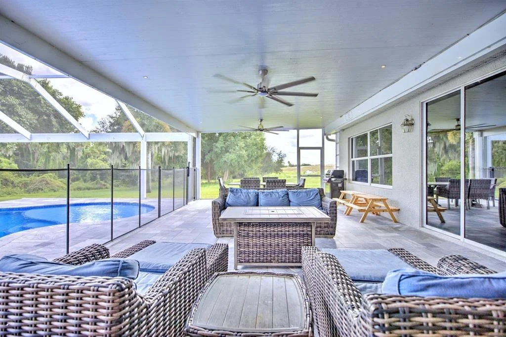 Photo of 492 SUNSET POINTE DRIVE
