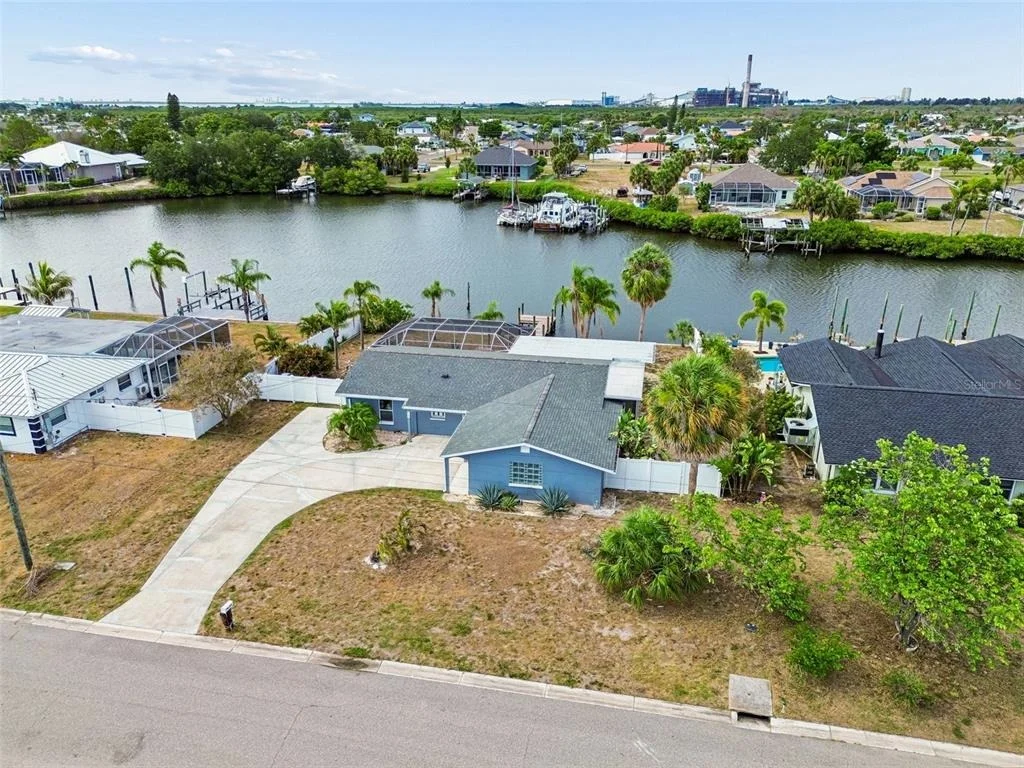 Photo of 729 SPANISH MAIN DRIVE