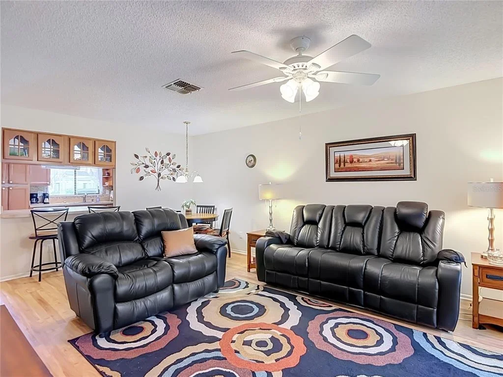 Photo of Unit 35C at 2546 OAKLEAF LANE