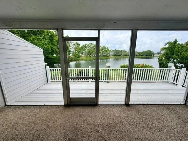 Photo of 950 WATERSIDE LANE