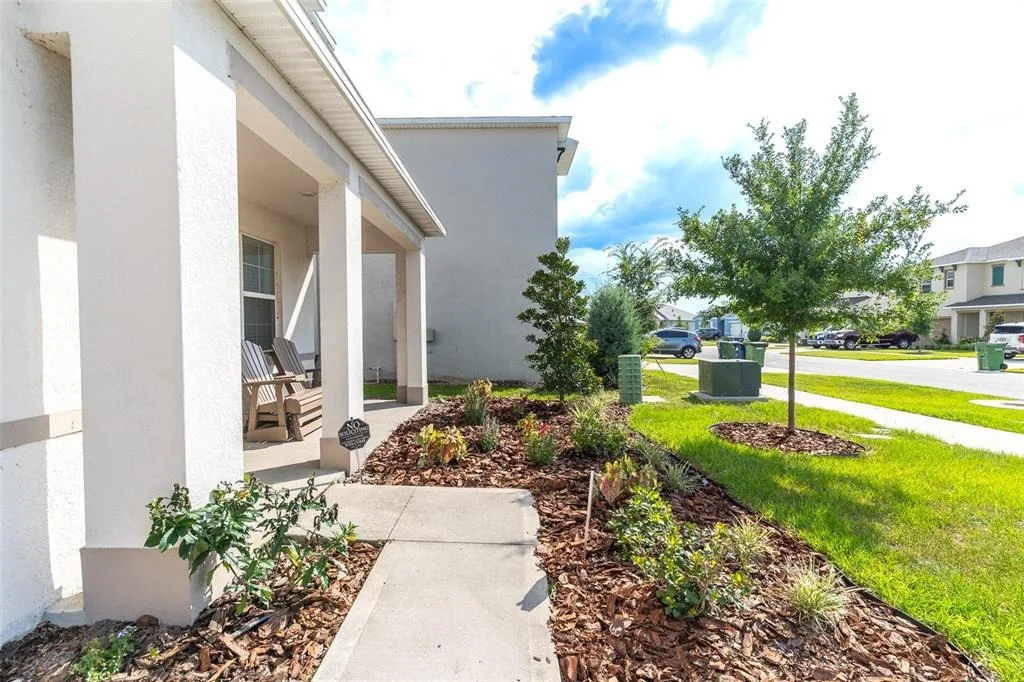 Photo of 1328 DAISY FIELD DRIVE