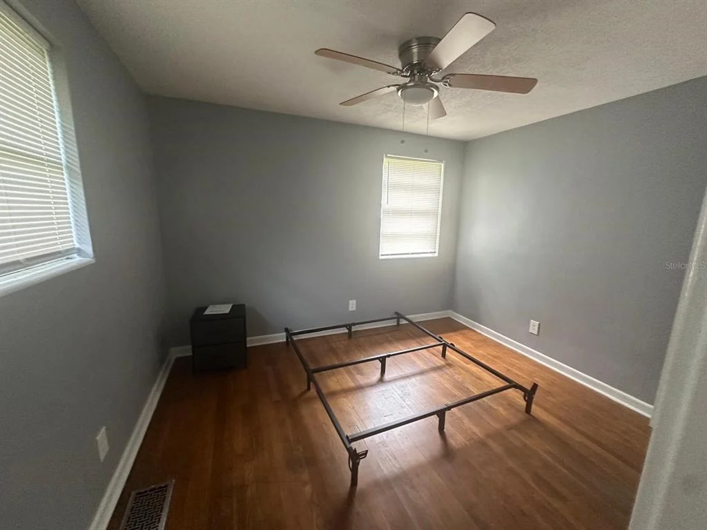 Photo of 1430 RON ROAD