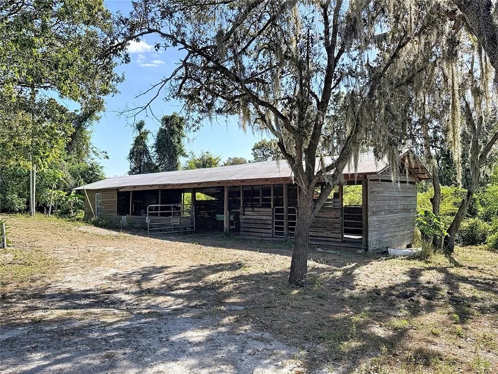 Photo of 19600 E STATE ROAD 64