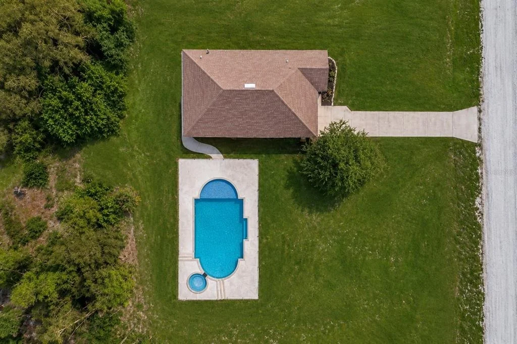 Photo of 27349 ALOHA DRIVE