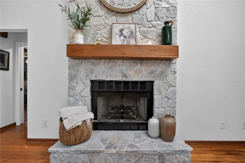 Photo of 1384 ALEUT LANE