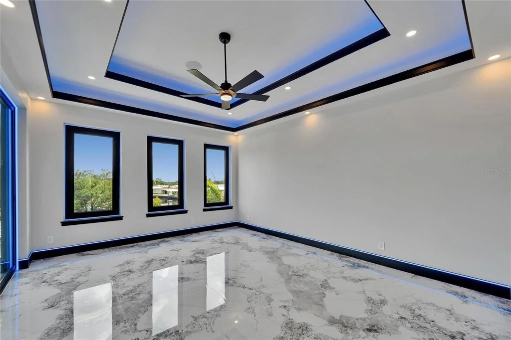 Photo of 6520 SIMONE SHORES CIRCLE