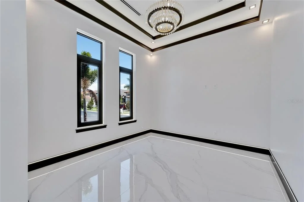 Photo of 517 TREVISO DRIVE