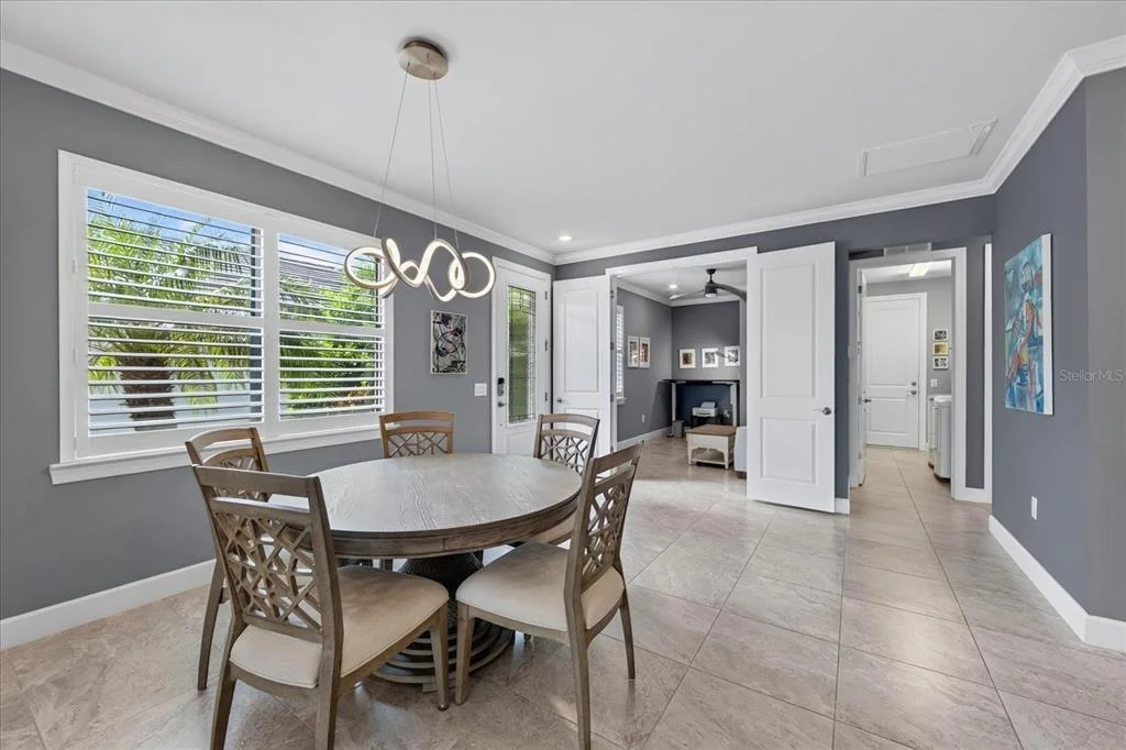 Photo of 6927 HOLBROOK COVE