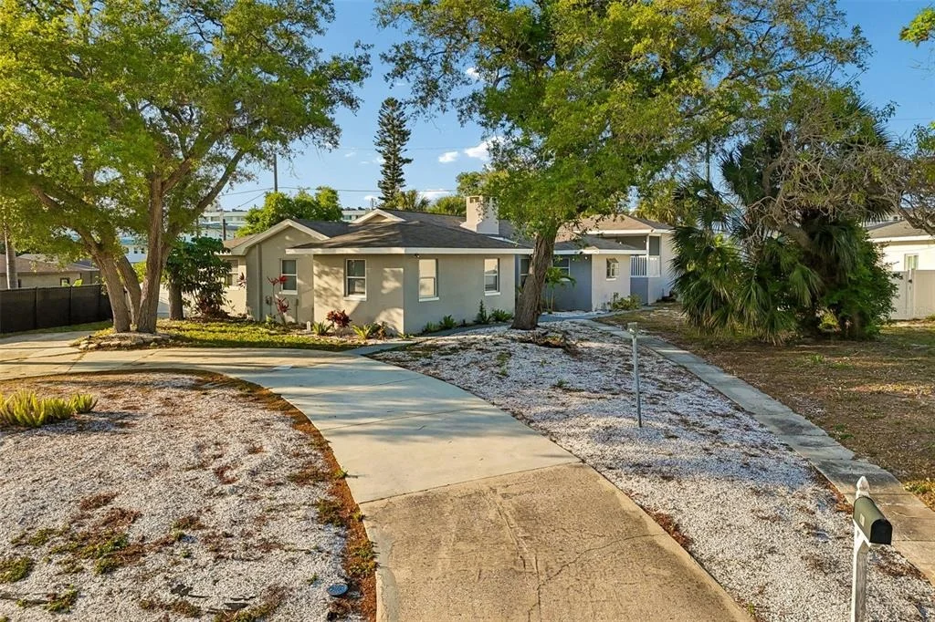 Photo of 125 HARBOR BLUFF DRIVE