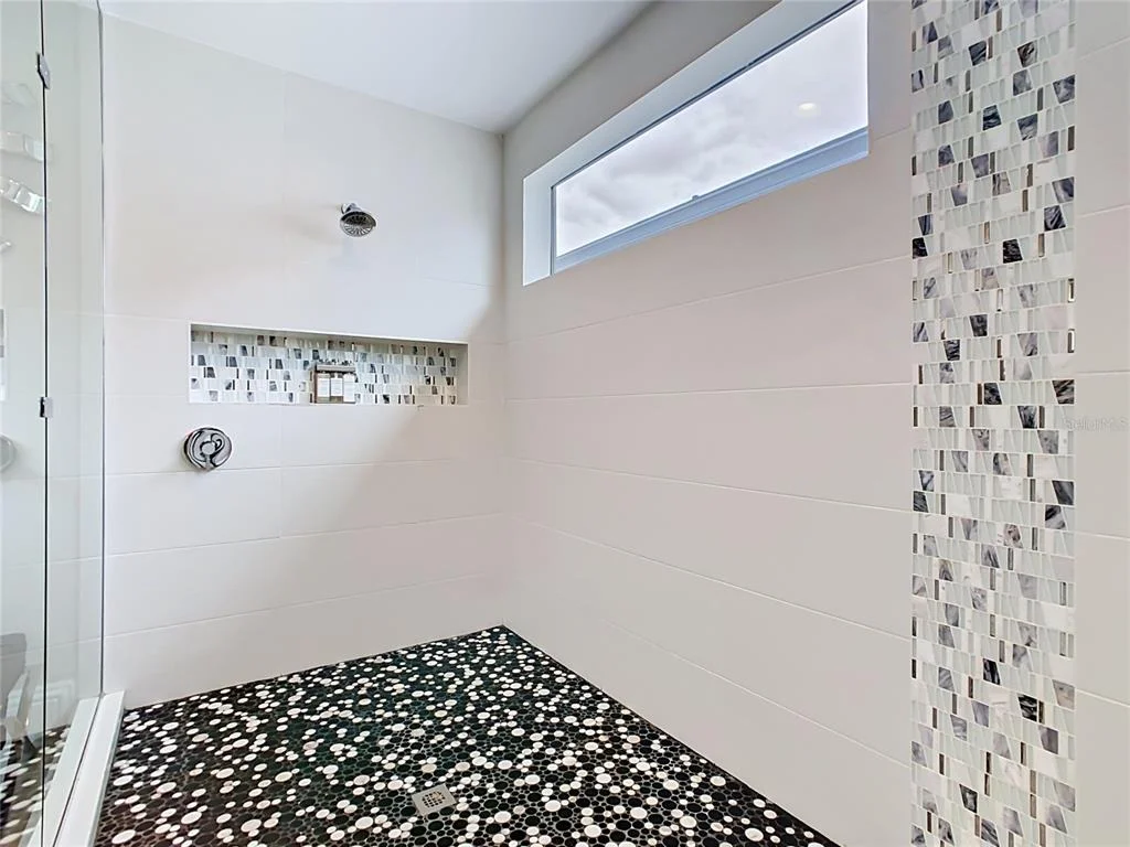 Photo of 8193 VALHALLA TERRACE