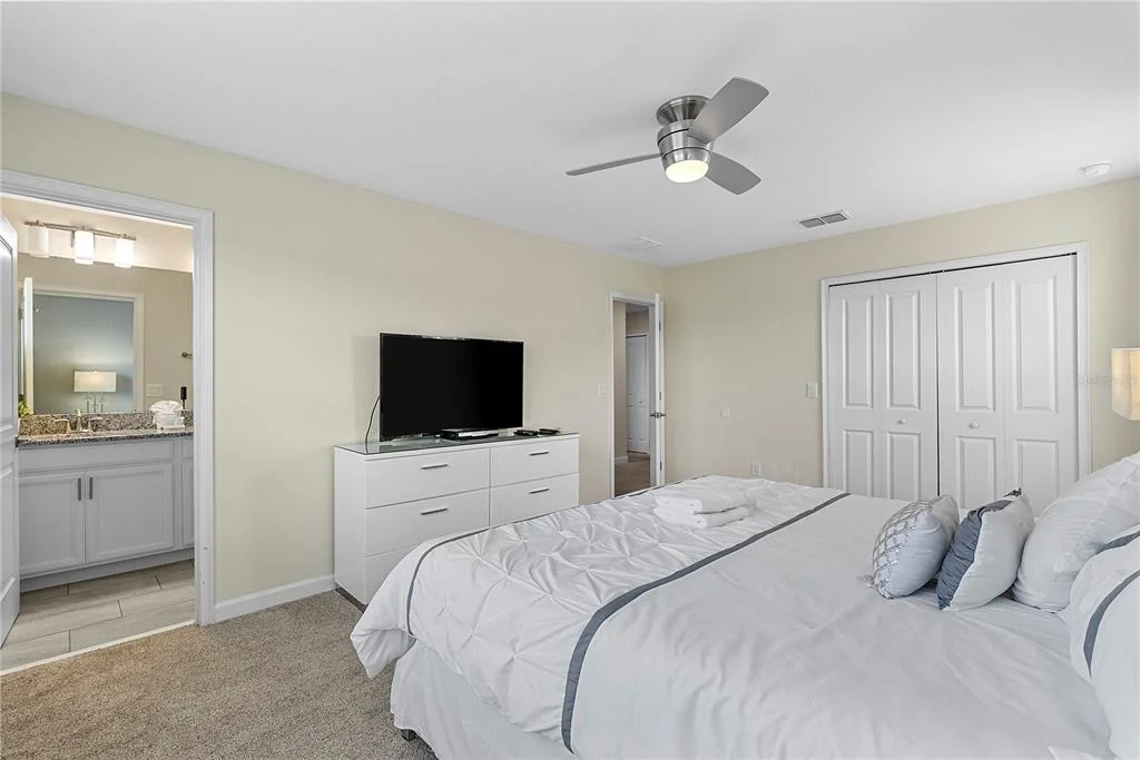 Photo of 1559 FLANGE DRIVE