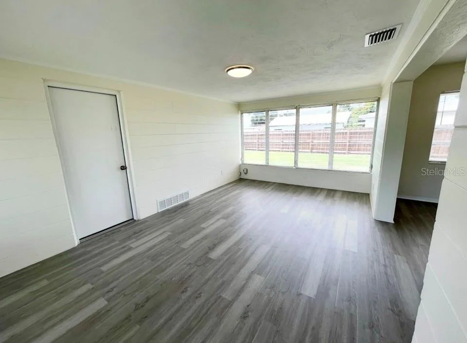 Photo of 4675 ORLANDO CIRCLE