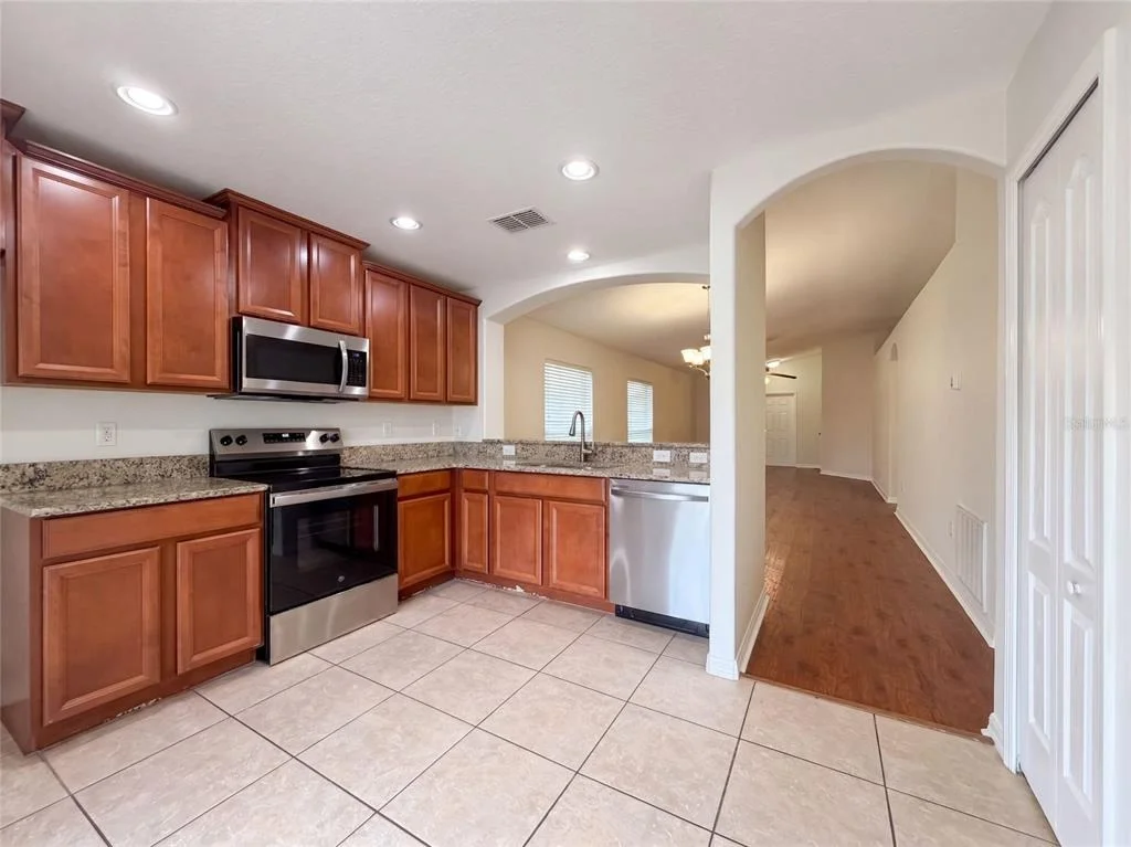 Photo of 10418 WHITE PEACOCK PLACE