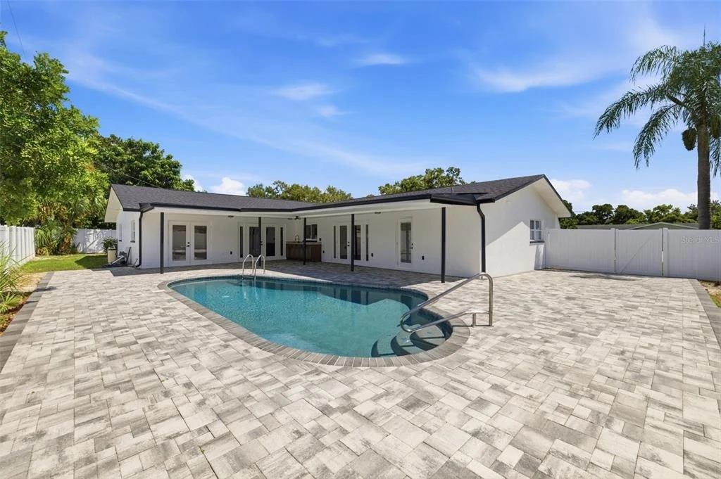 Photo of 1406 NURSERY ROAD