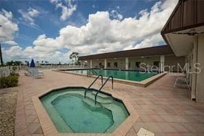 Photo of 659 LA SALA