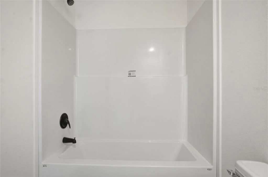 Photo of 9533 ROUND LAKE DRIVE
