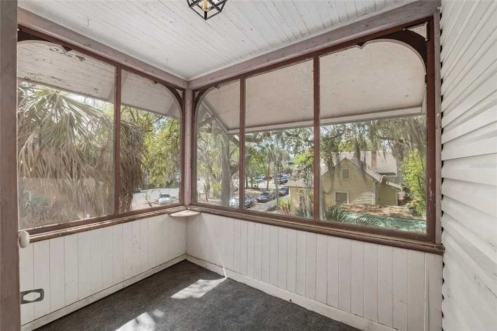 Photo of 306 NE 3RD STREET