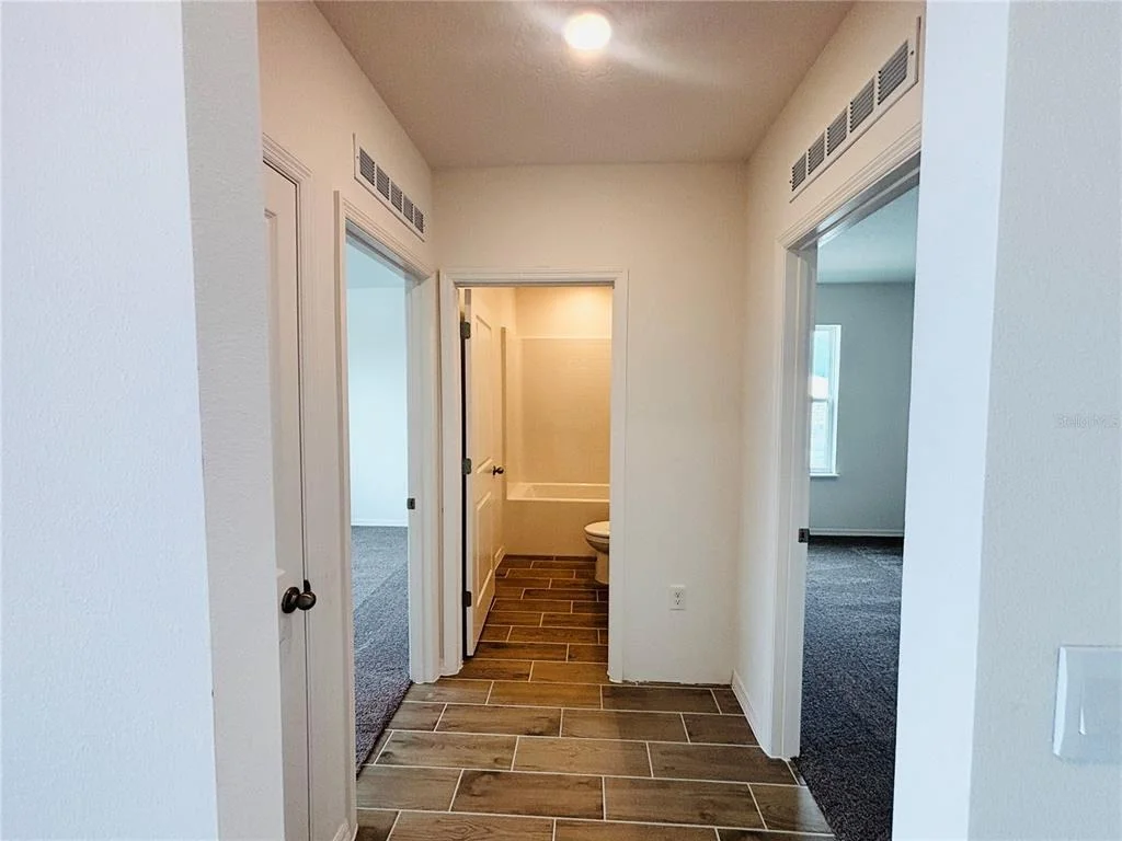 Photo of 616 BROADOAK DRIVE