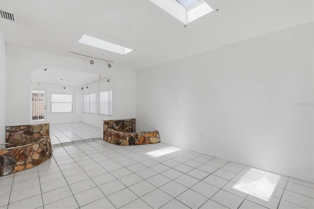 Photo of 721 BAYSHORE DRIVE