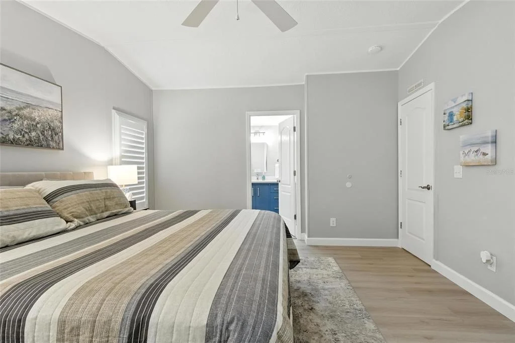 Photo of 38 PLUMOSA DRIVE