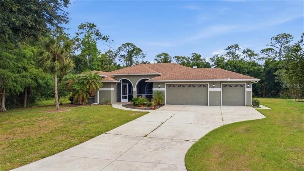 Photo of 15107 3RD DRIVE E