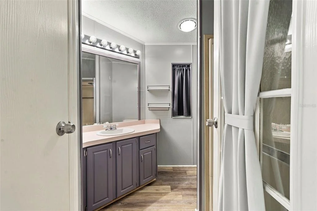 Photo of 340 CANAL WAY